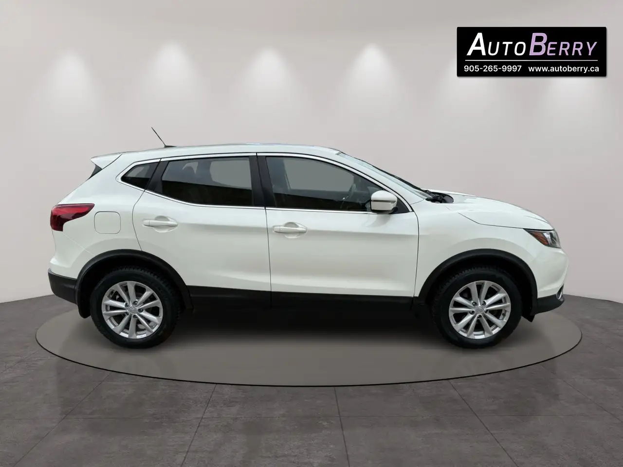Nissan Qashqai снимка Nissan Qashqai