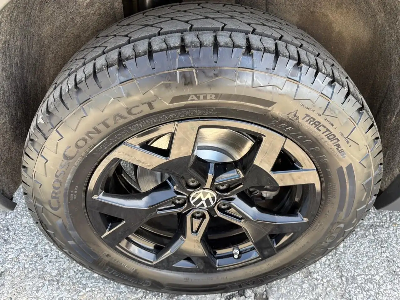 Volkswagen Atlas снимка Volkswagen Atlas