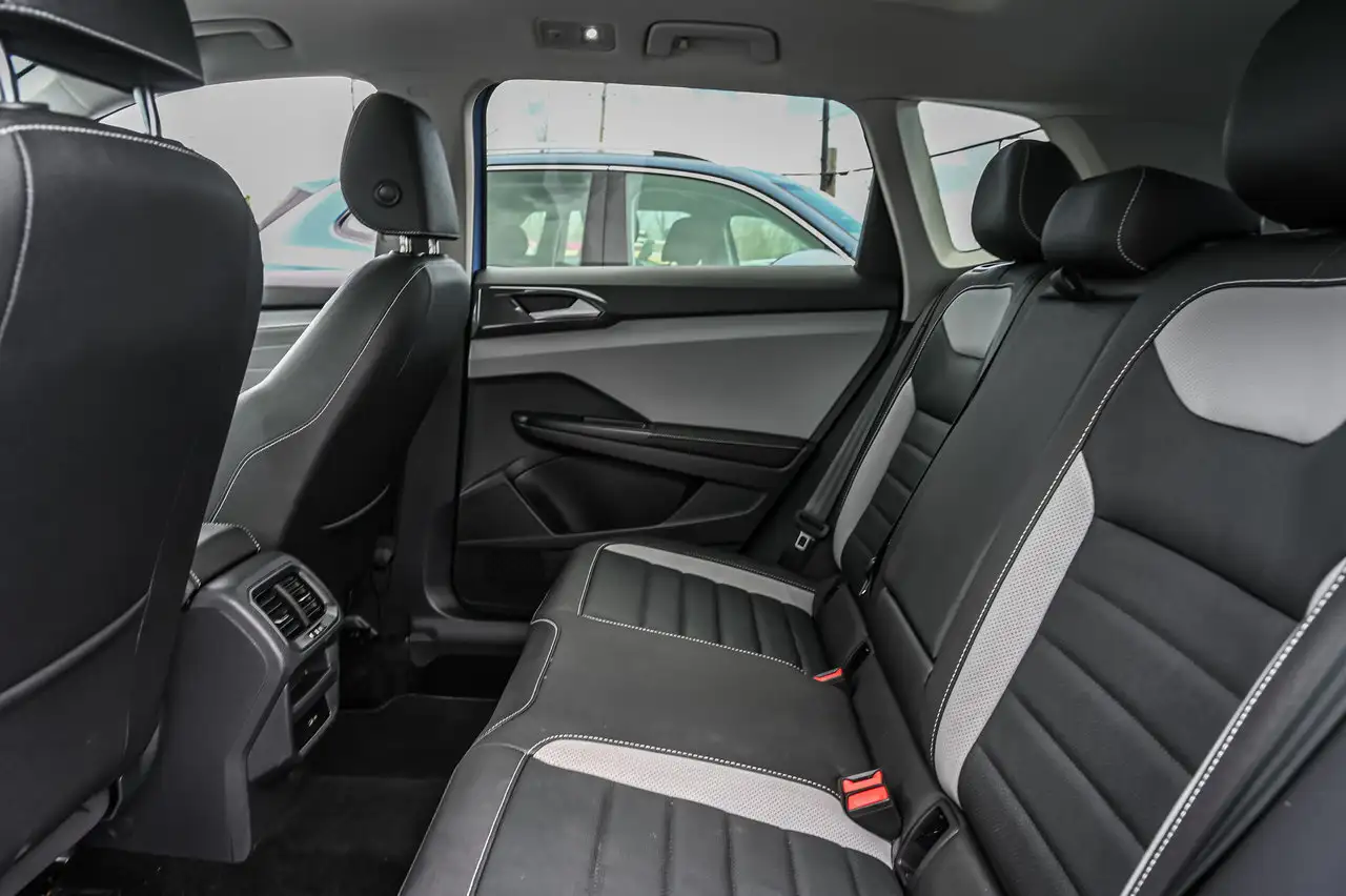Volkswagen Taos снимка Volkswagen Taos