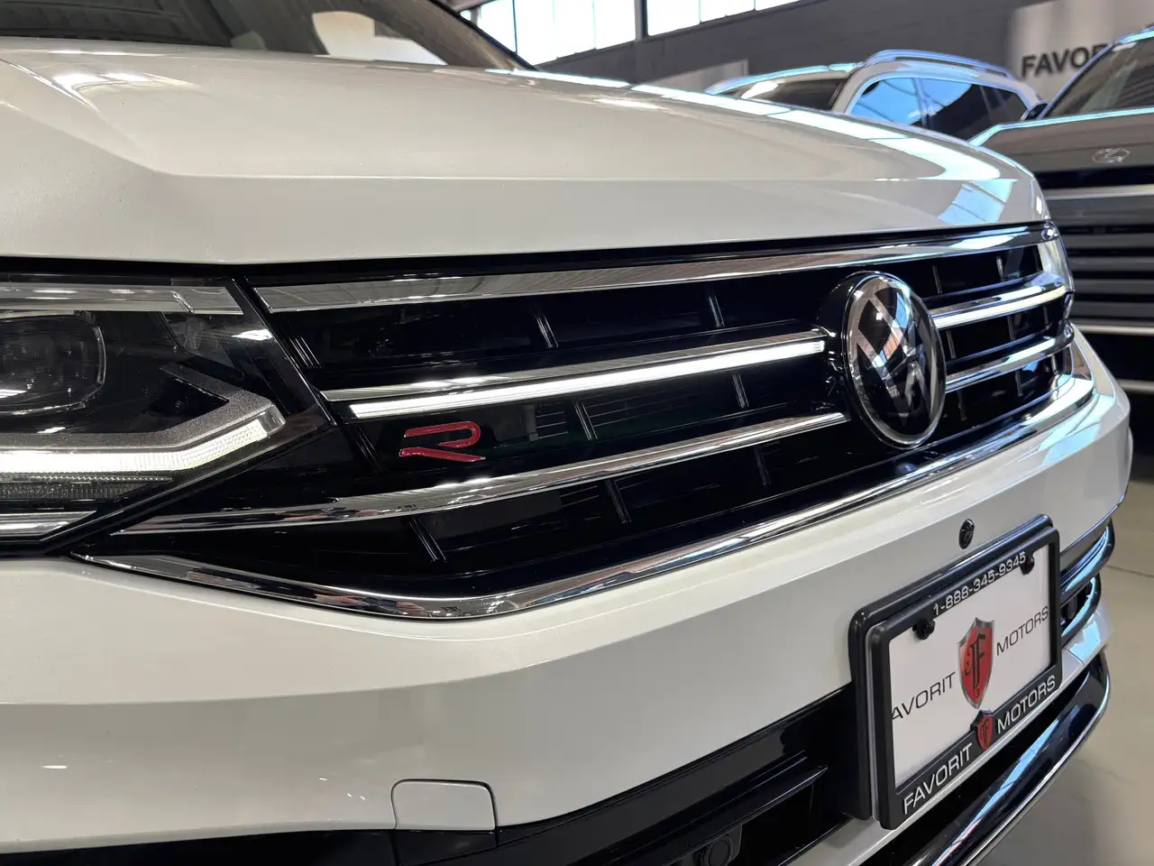 Volkswagen Tiguan снимка Volkswagen Tiguan