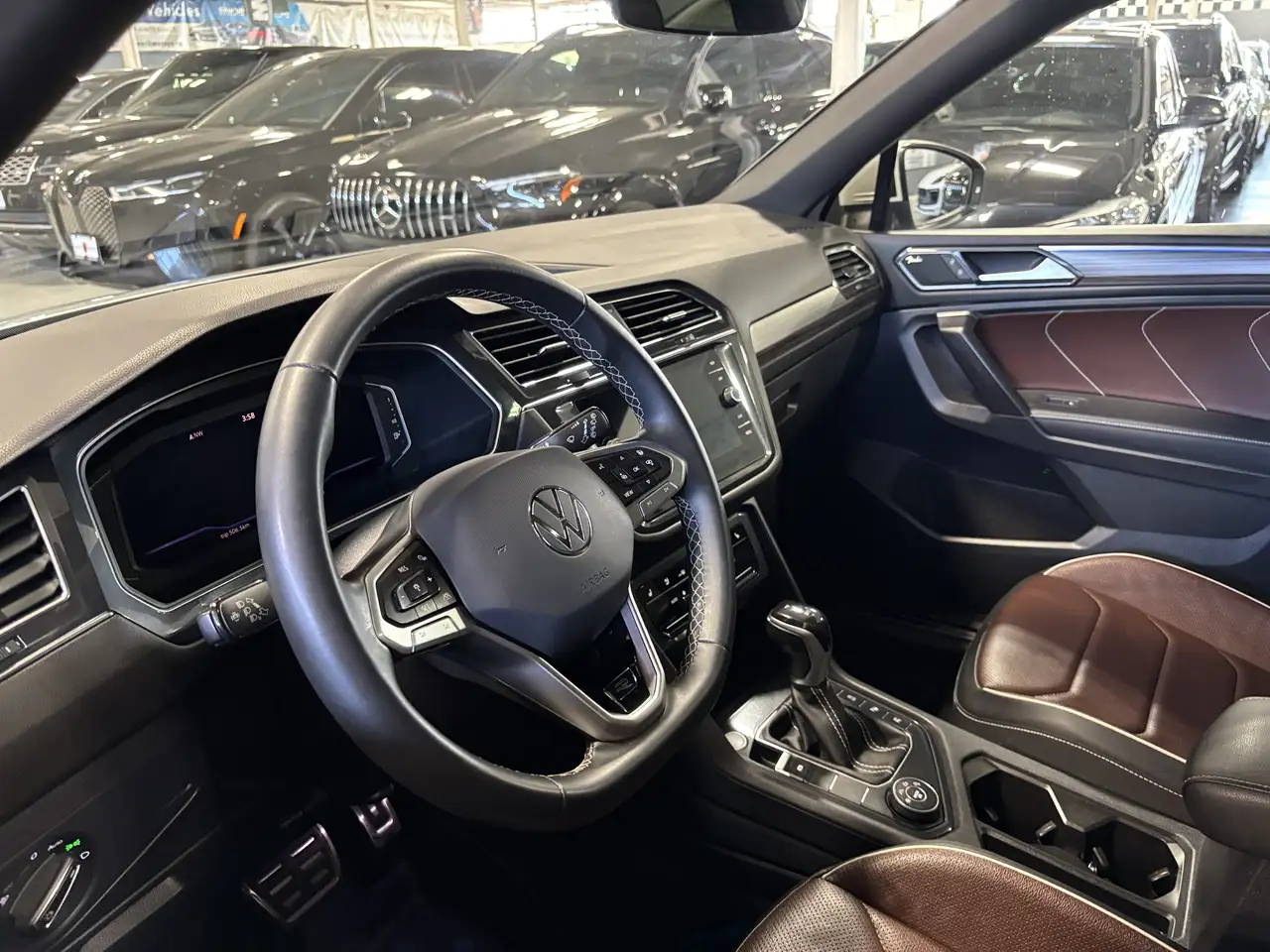 Volkswagen Tiguan снимка Volkswagen Tiguan