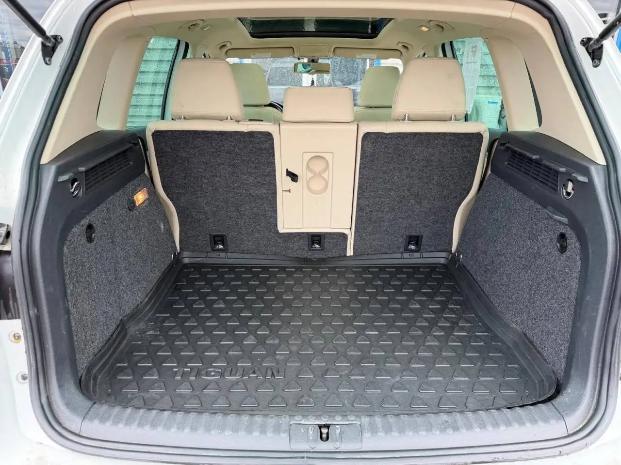 Volkswagen Tiguan снимка Volkswagen Tiguan