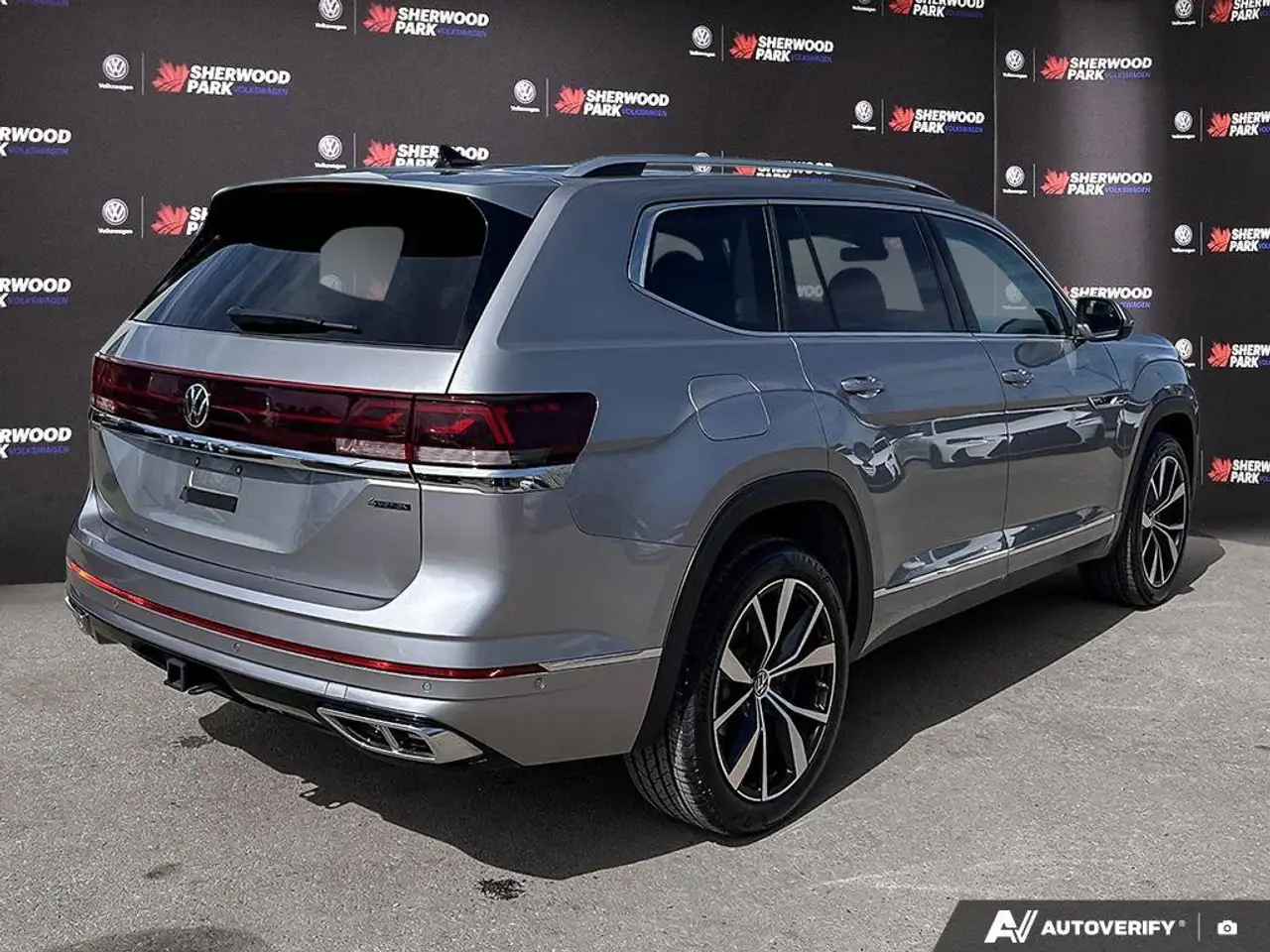 Volkswagen Atlas снимка Volkswagen Atlas