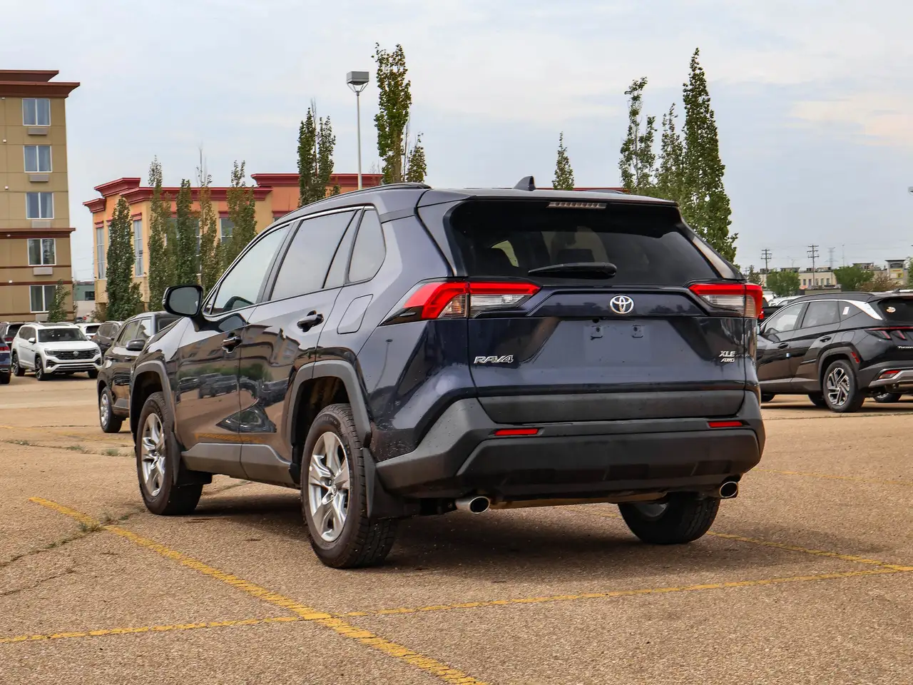 Toyota RAV 4 снимка Toyota RAV 4