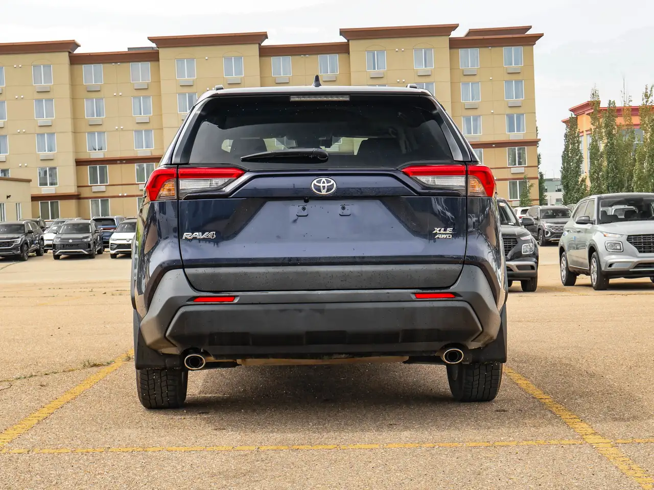 Toyota RAV 4 снимка Toyota RAV 4