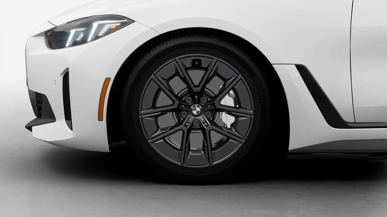 BMW i4 fotografie BMW i4