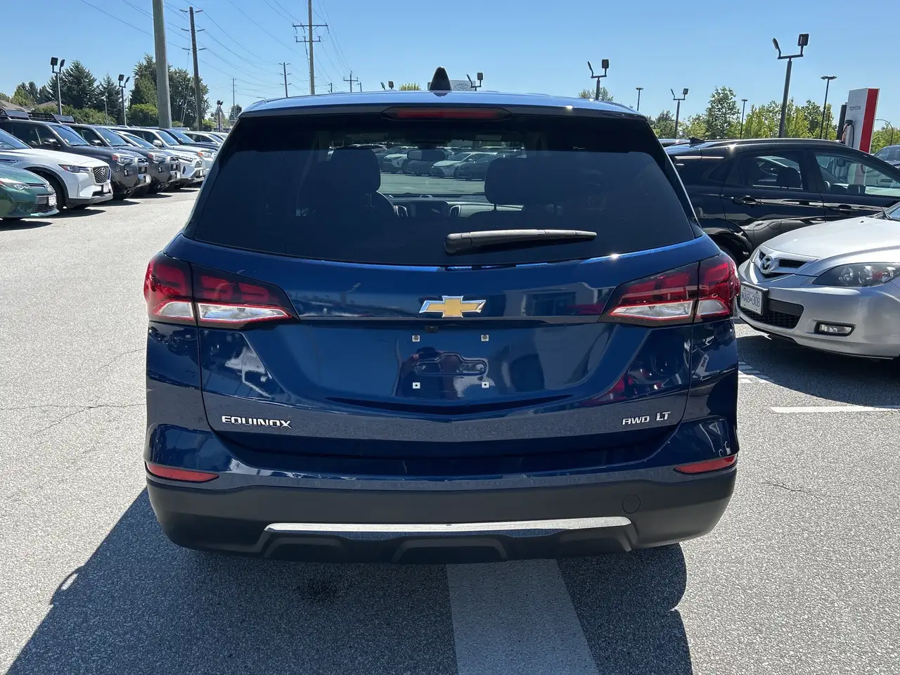 Chevrolet Equinox снимка Chevrolet Equinox