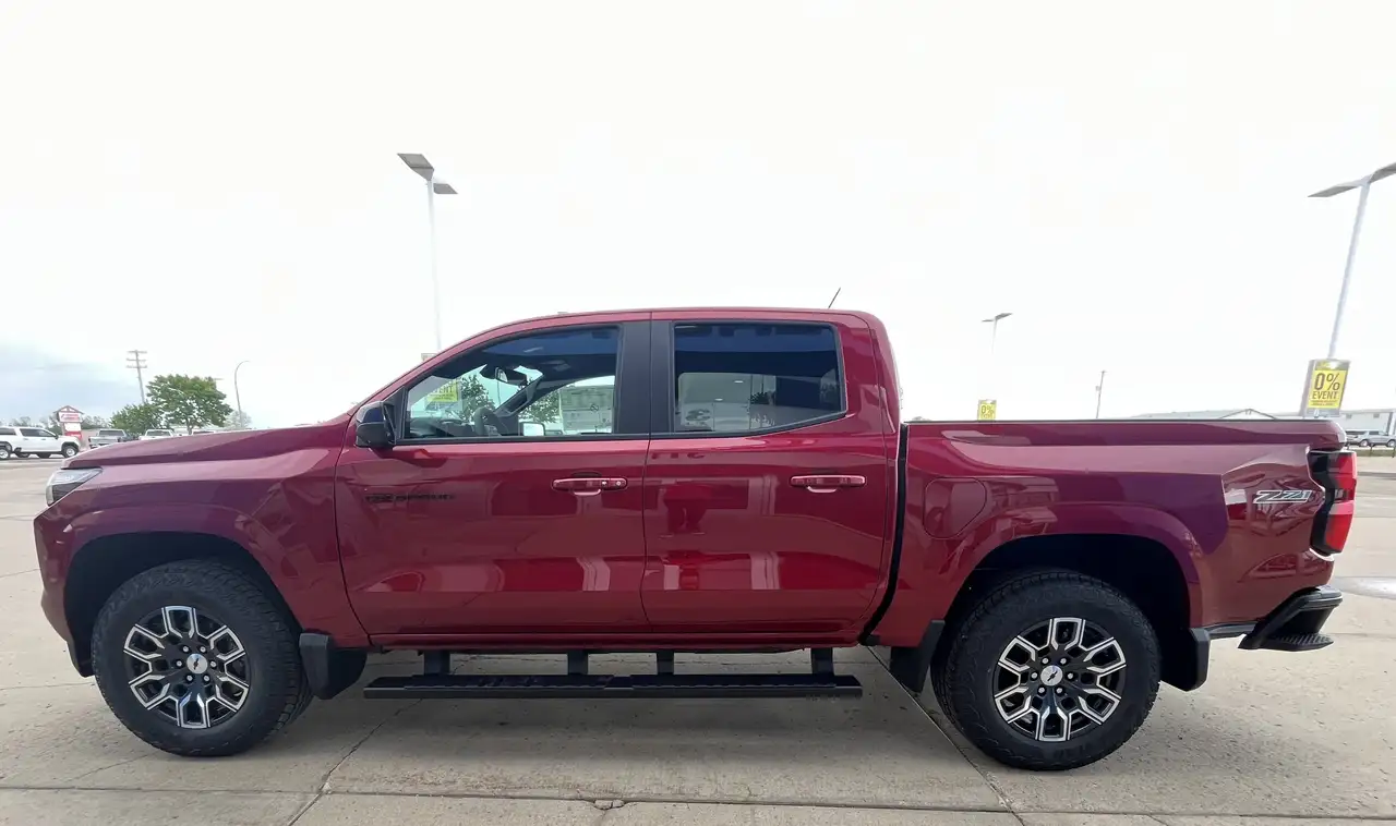 Chevrolet Colorado снимка Chevrolet Colorado