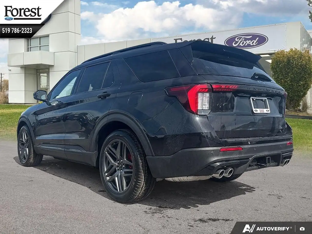 Ford Explorer photo Ford Explorer