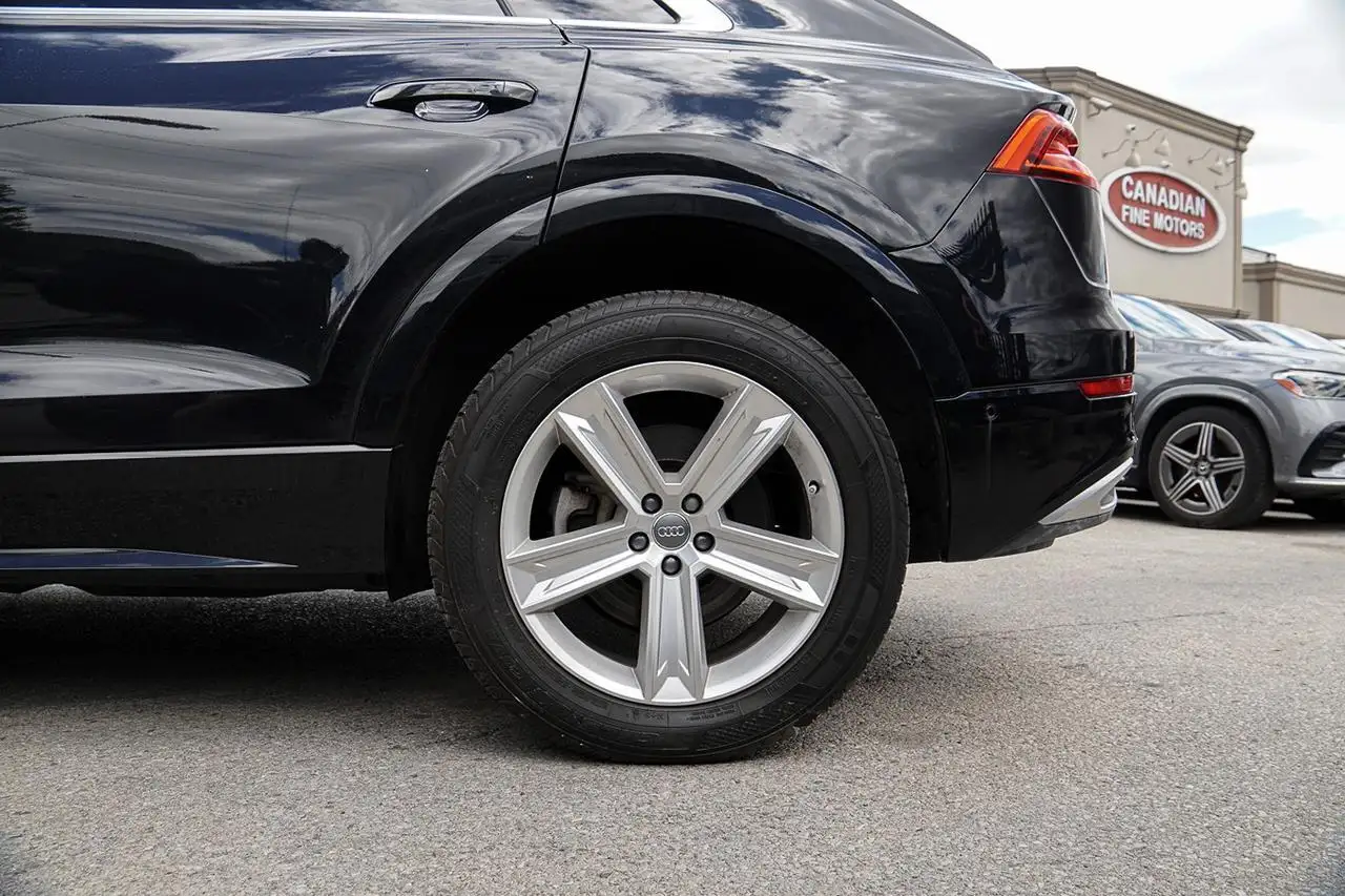 Audi Q8 photo Audi Q8