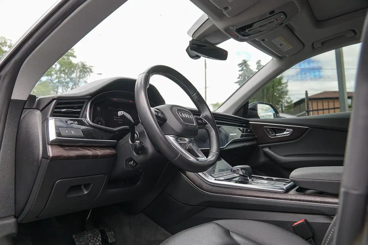 Audi Q8 photo Audi Q8