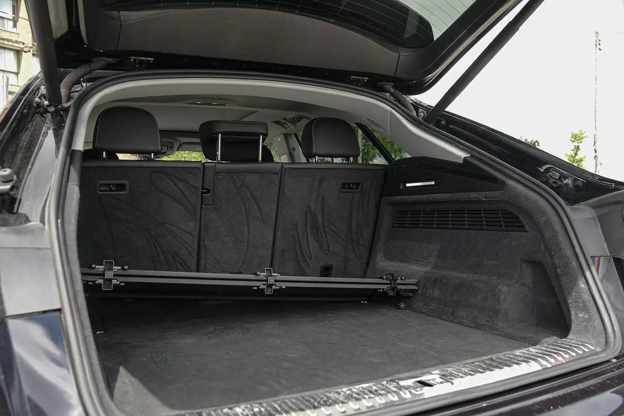 Audi Q8 photo Audi Q8
