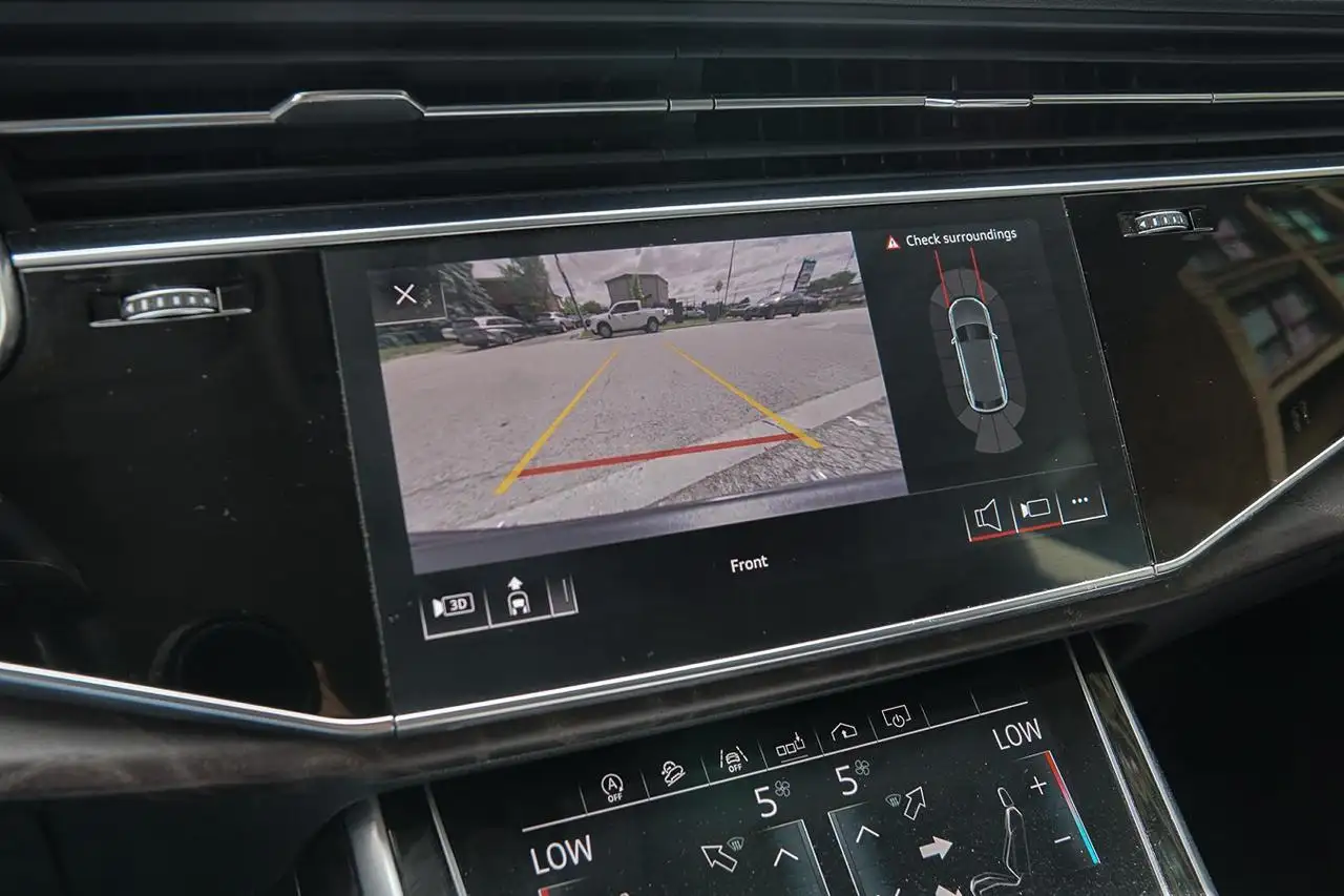 Audi Q8 photo Audi Q8