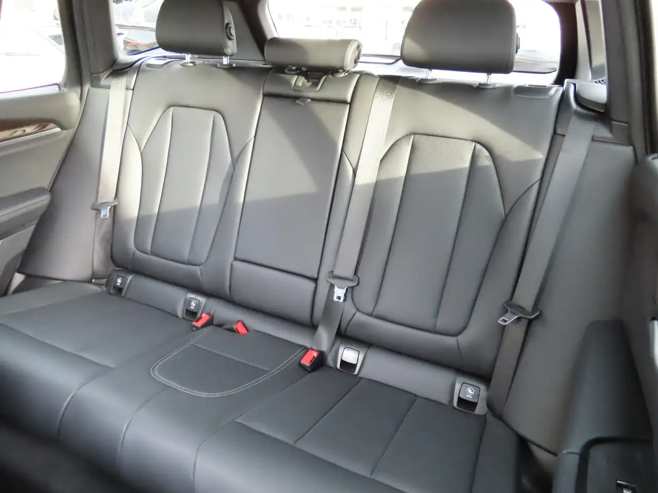 BMW X3 photo BMW X3