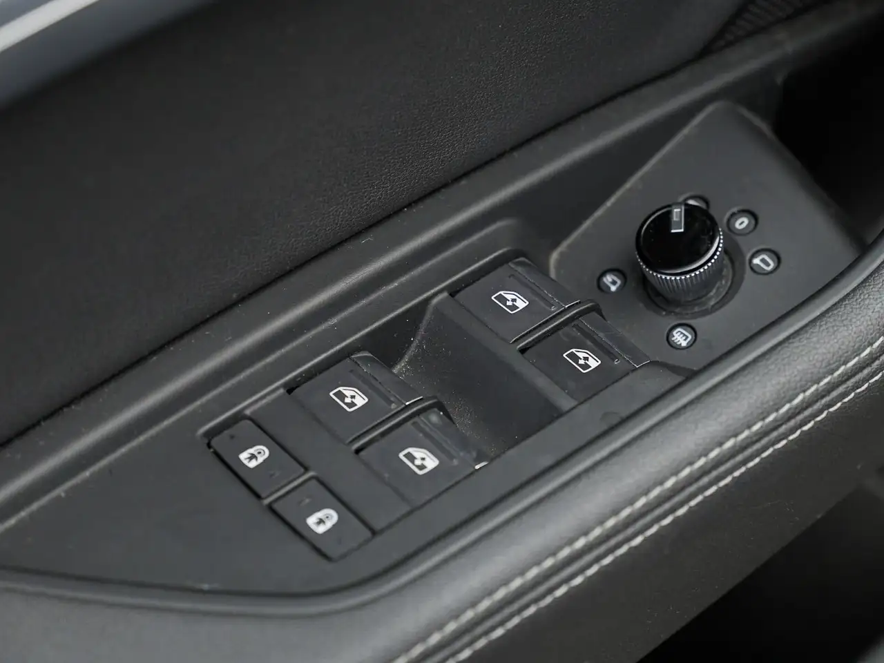 Audi e-tron снимка Audi e-tron