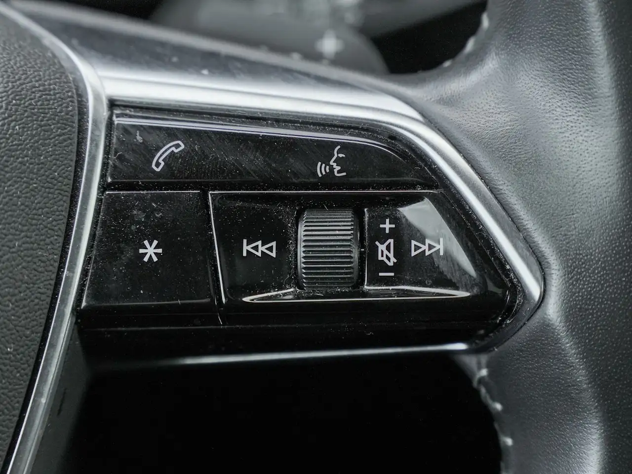 Audi e-tron снимка Audi e-tron