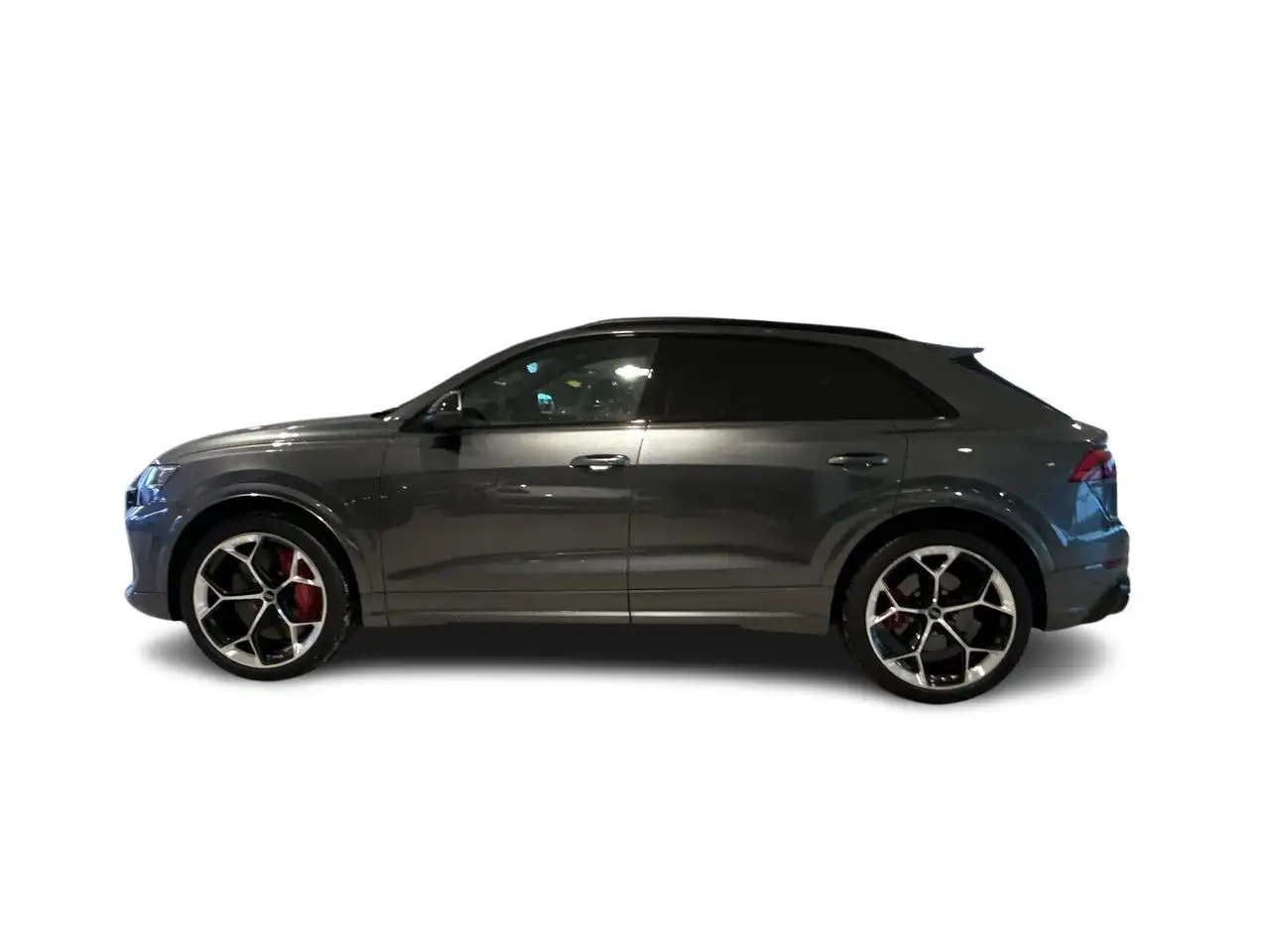 Audi RS Q8 снимка Audi RS Q8