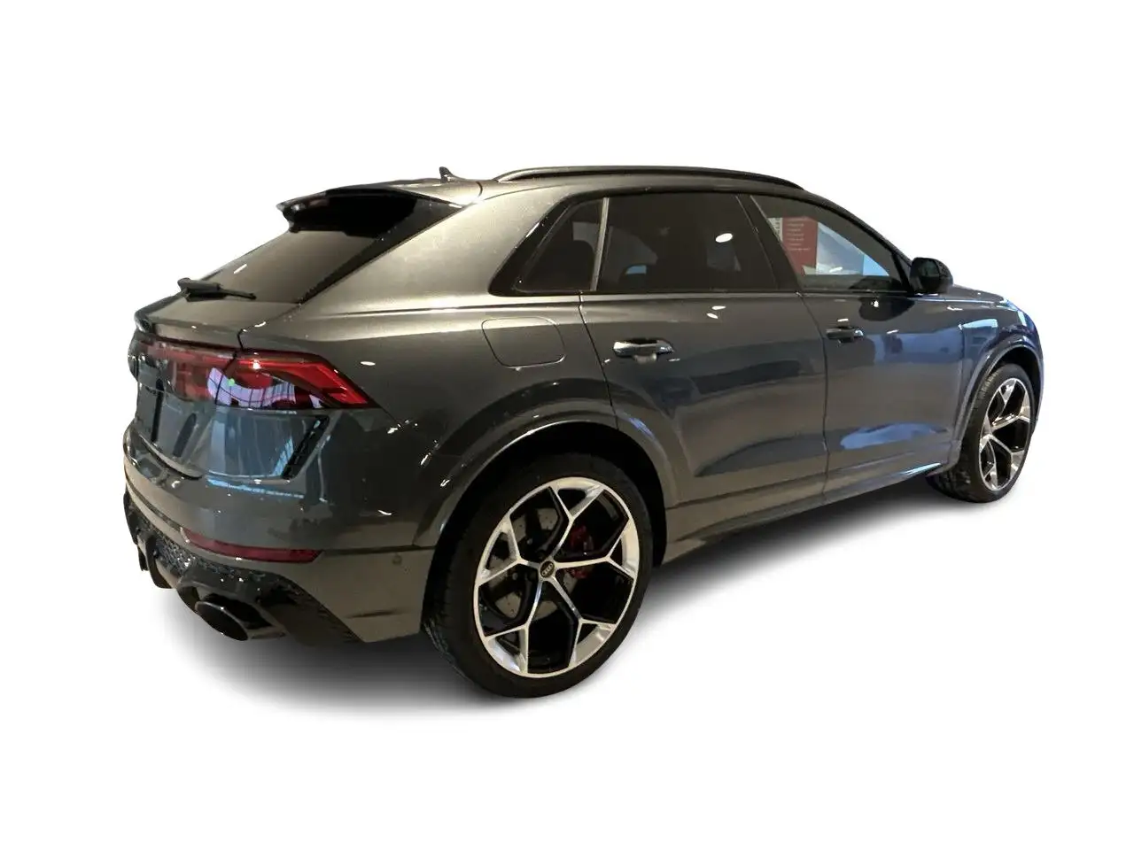 Audi RS Q8 снимка Audi RS Q8