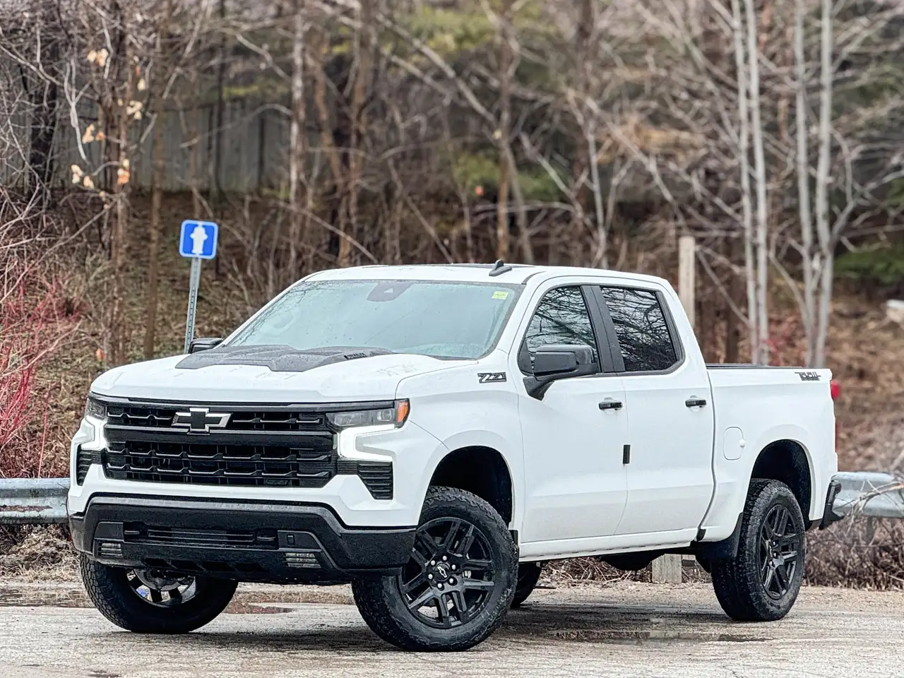 Chevrolet Silverado 1500 снимка Chevrolet Silverado 1500