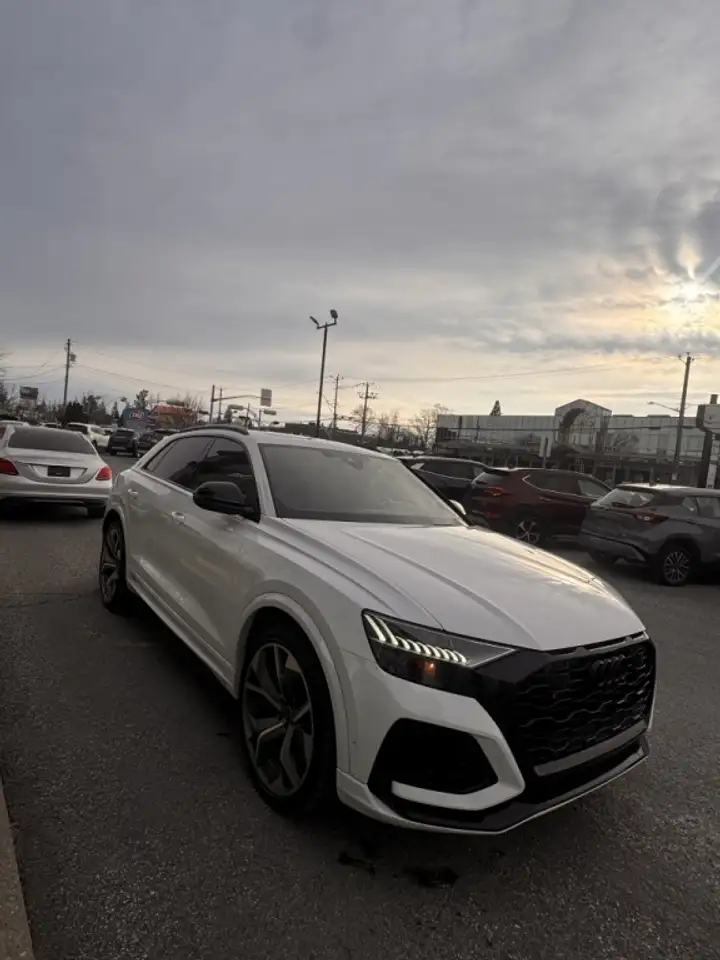Audi RS Q8 fotografie Audi RS Q8