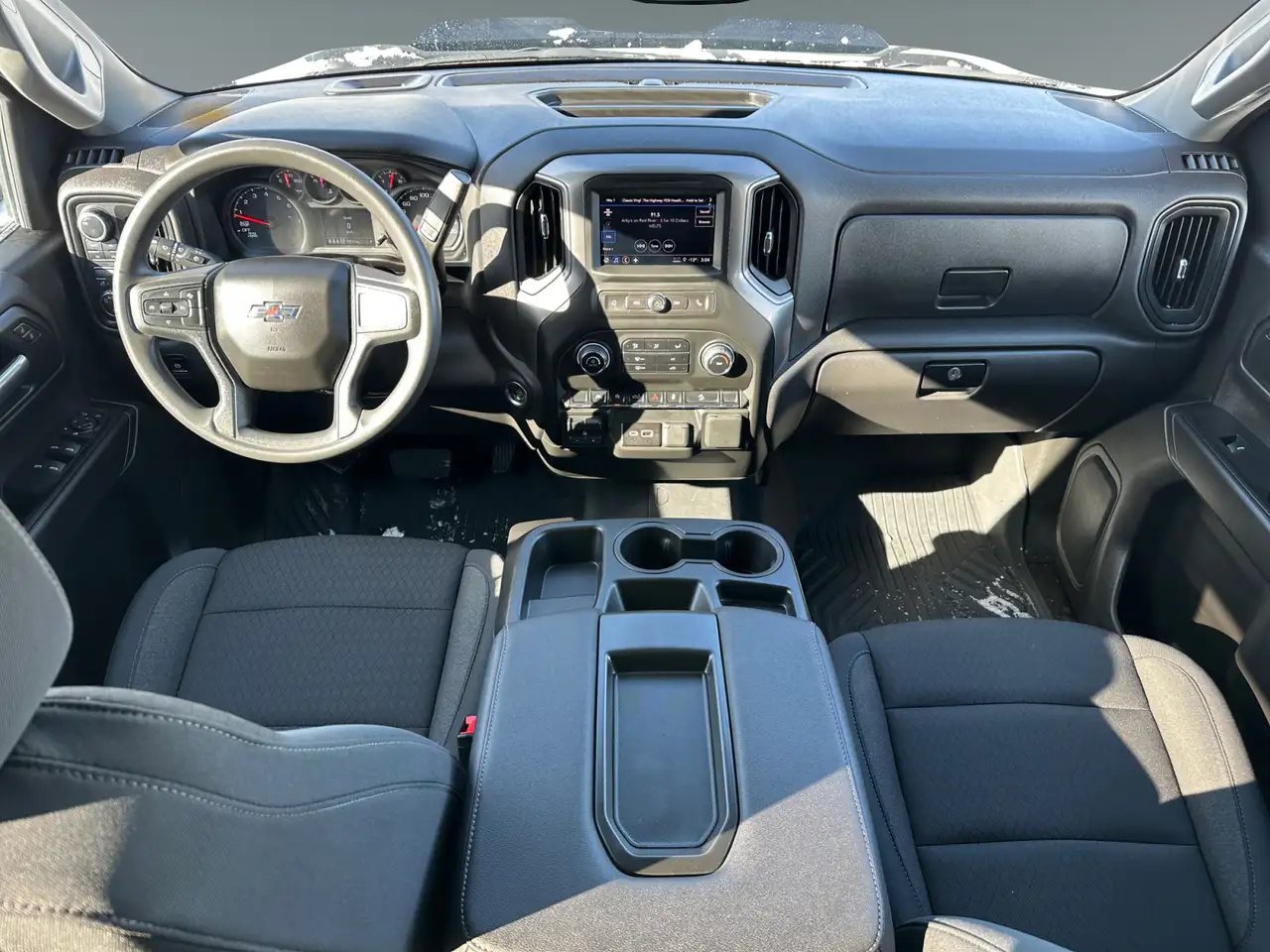 Chevrolet Silverado 1500 снимка Chevrolet Silverado 1500