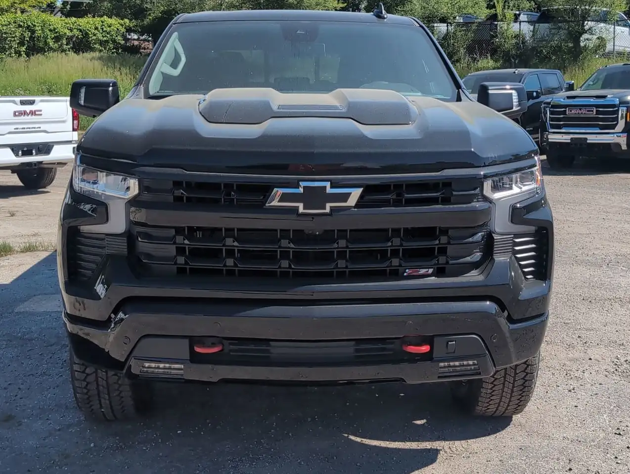 Chevrolet Silverado 1500 снимка Chevrolet Silverado 1500