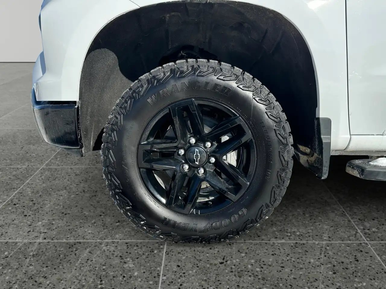 Chevrolet Silverado 1500 снимка Chevrolet Silverado 1500