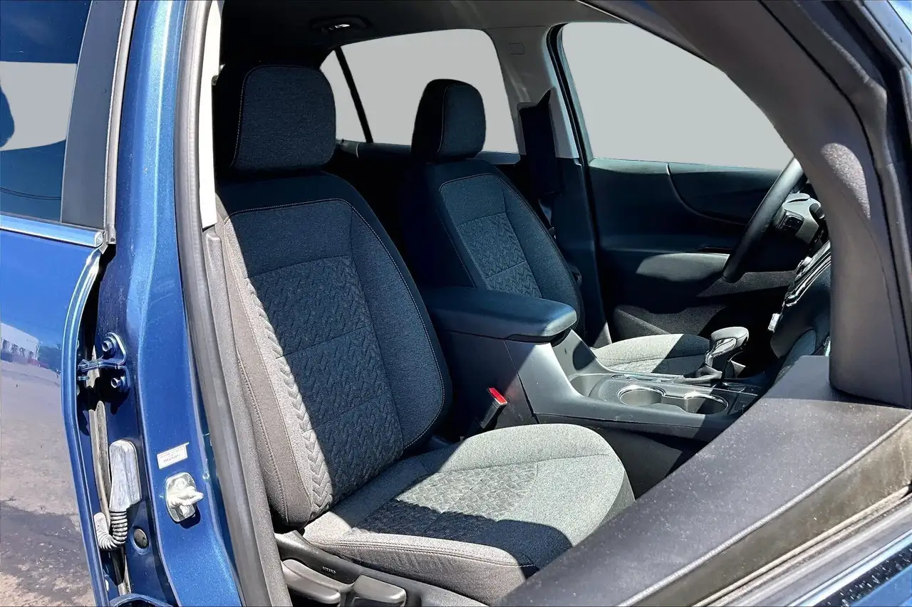 Chevrolet Equinox снимка Chevrolet Equinox