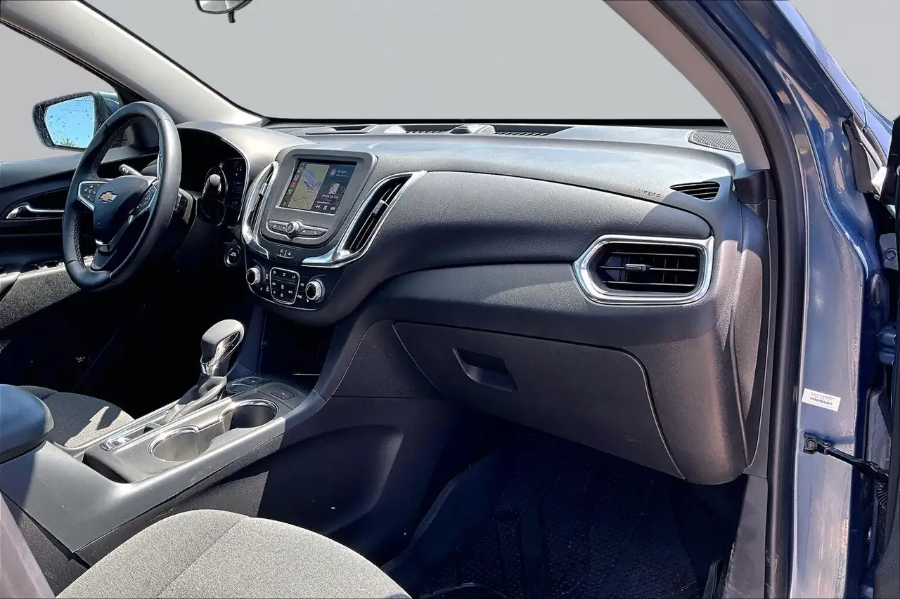 Chevrolet Equinox снимка Chevrolet Equinox