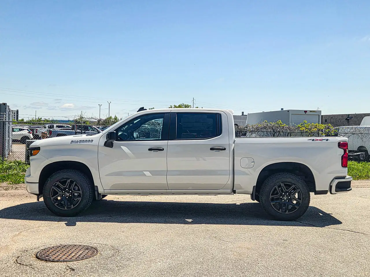 Chevrolet Silverado 1500 снимка Chevrolet Silverado 1500