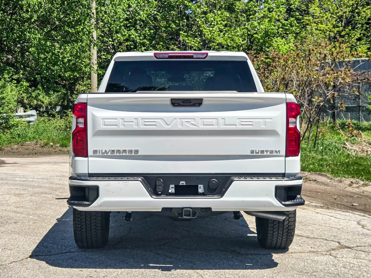 Chevrolet Silverado 1500 снимка Chevrolet Silverado 1500