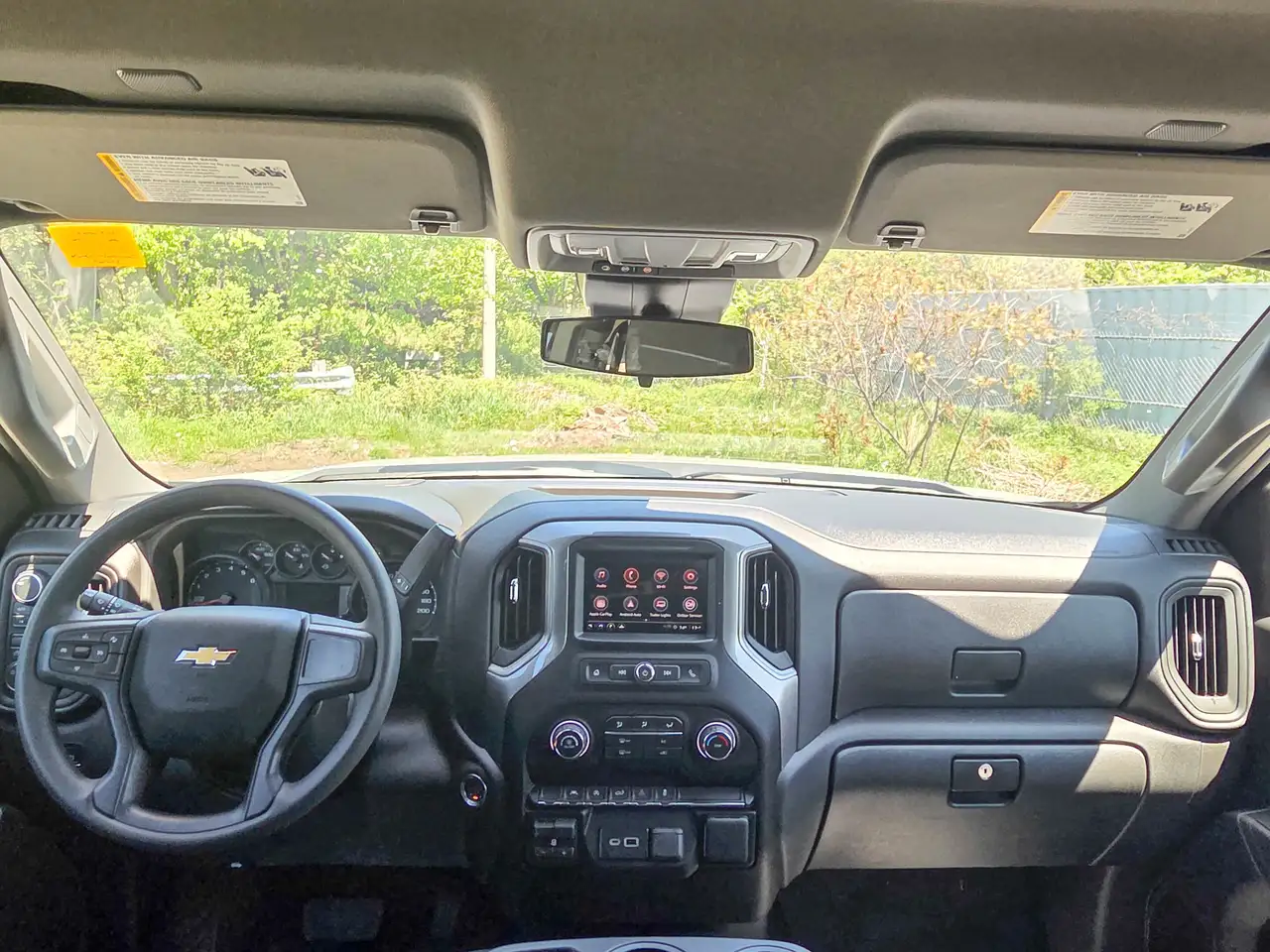 Chevrolet Silverado 1500 снимка Chevrolet Silverado 1500