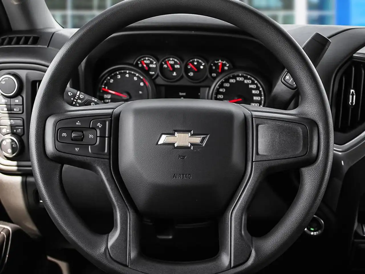 Chevrolet Silverado 1500 снимка Chevrolet Silverado 1500