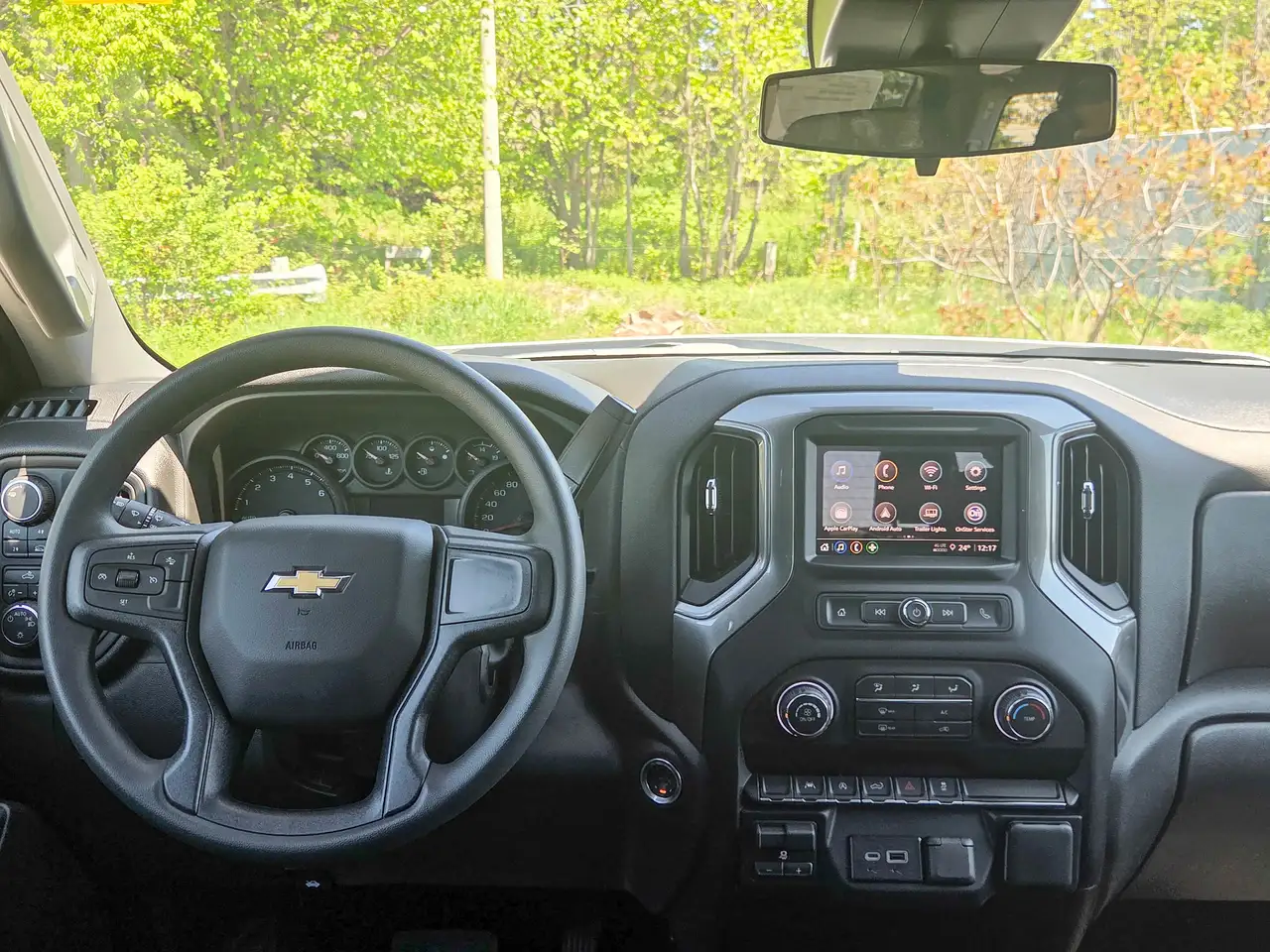 Chevrolet Silverado 1500 снимка Chevrolet Silverado 1500