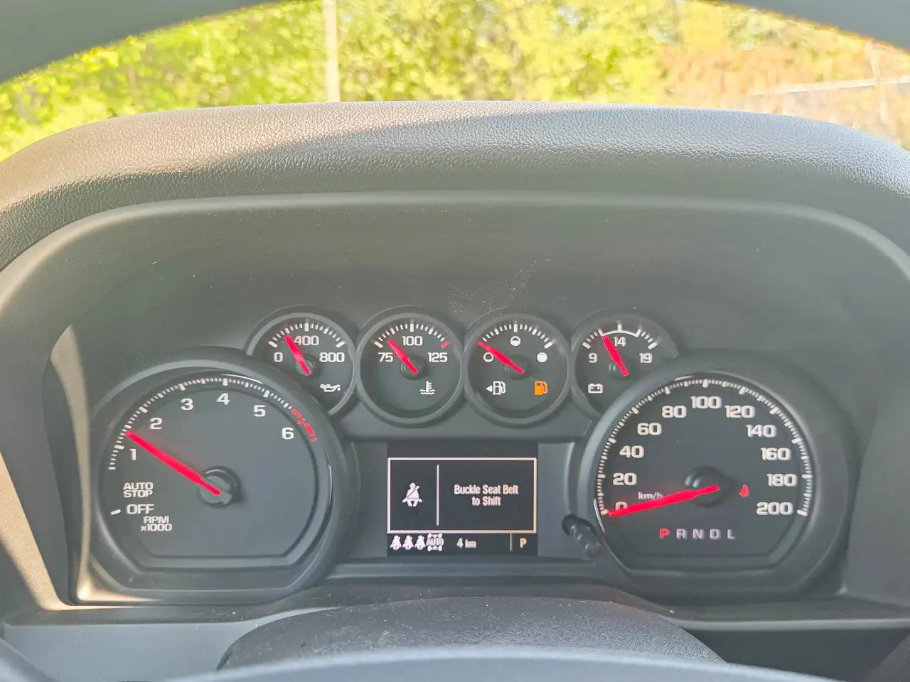 Chevrolet Silverado 1500 снимка Chevrolet Silverado 1500