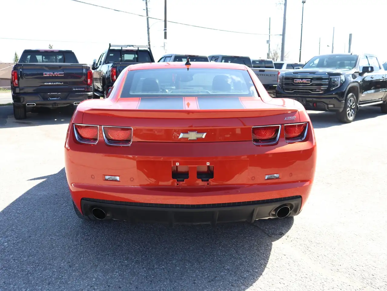 Chevrolet Camaro снимка Chevrolet Camaro