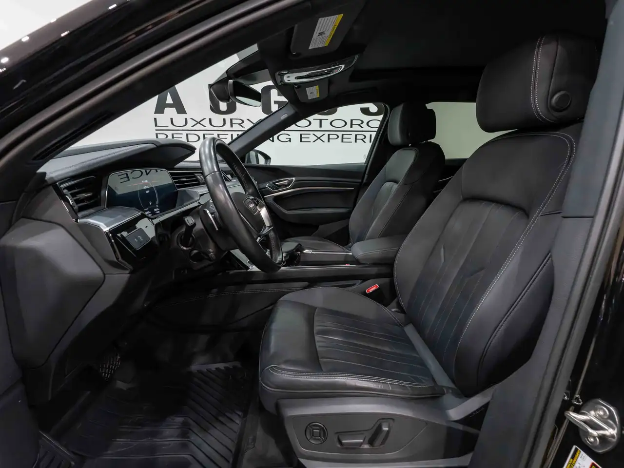 Audi Q8 e-tron fotografie Audi Q8 e-tron