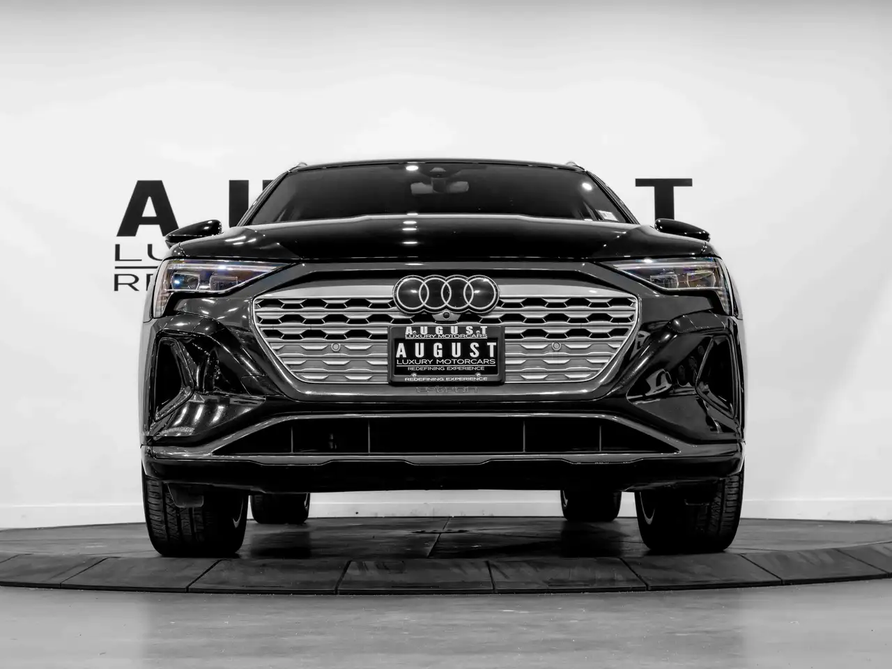 Audi Q8 e-tron fotografie Audi Q8 e-tron