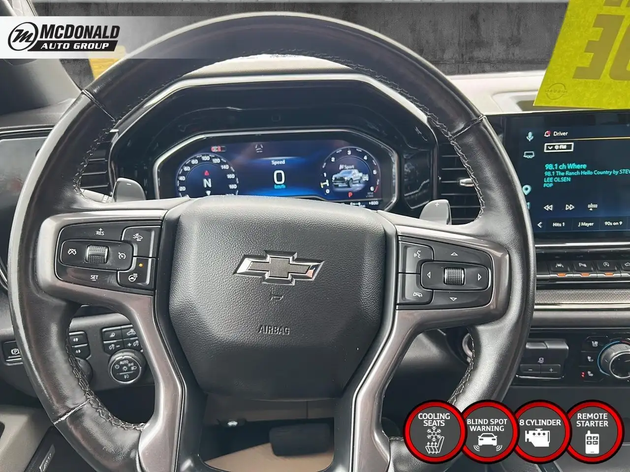 Chevrolet Silverado 1500 снимка Chevrolet Silverado 1500