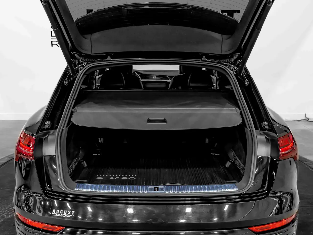 Audi Q8 e-tron fotografie Audi Q8 e-tron