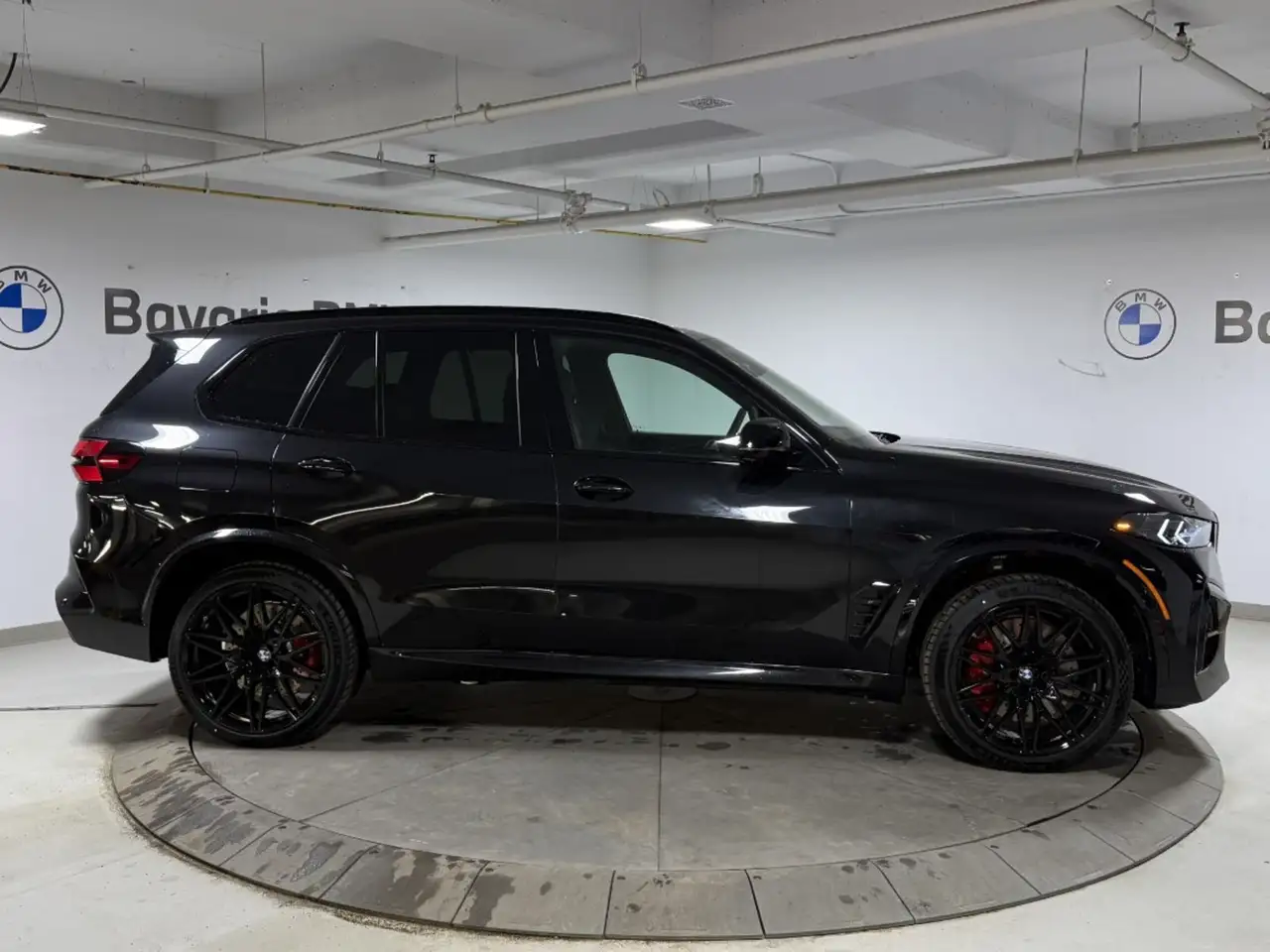 BMW X5 M снимка BMW X5 M