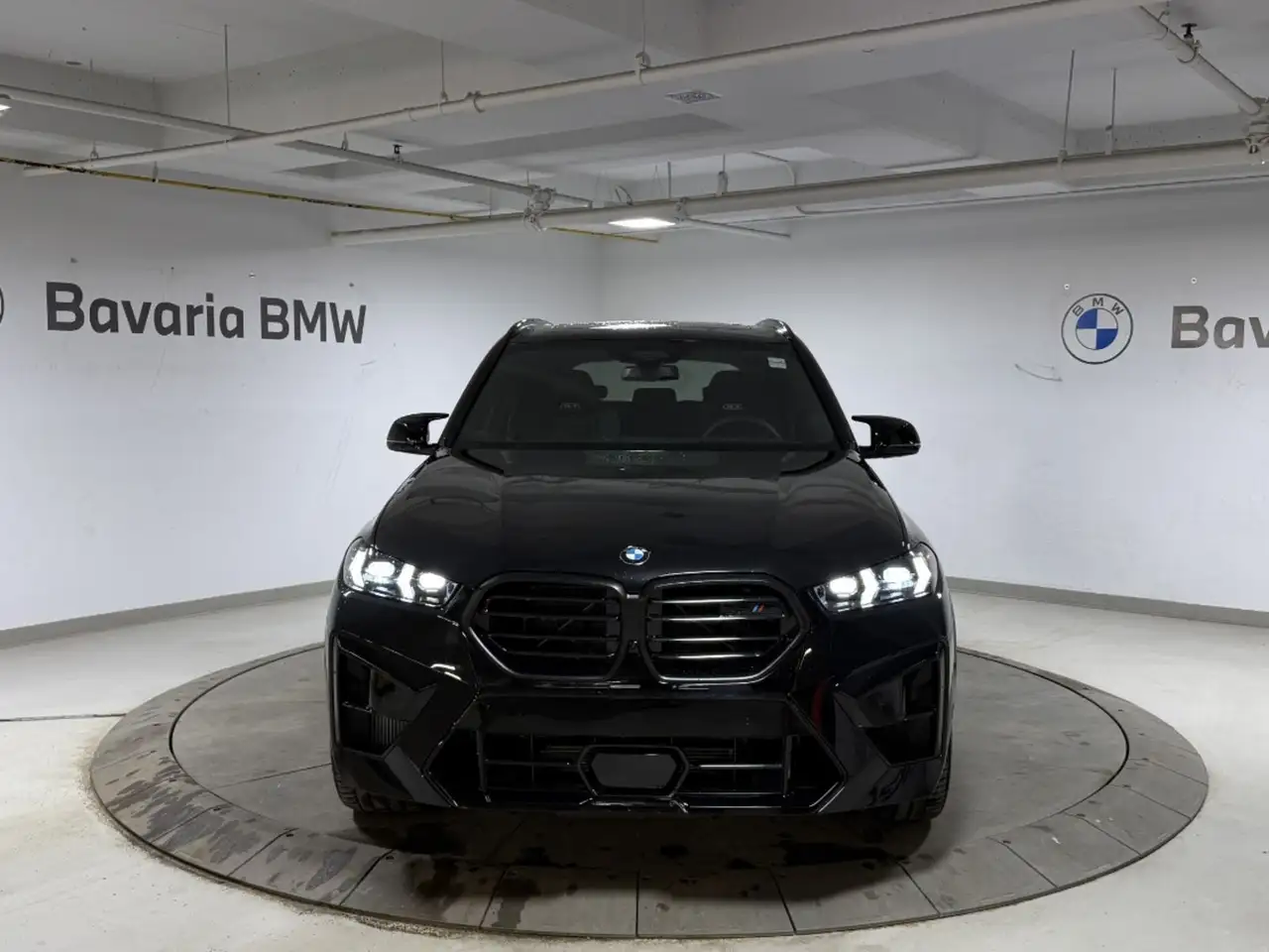 BMW X5 M снимка BMW X5 M