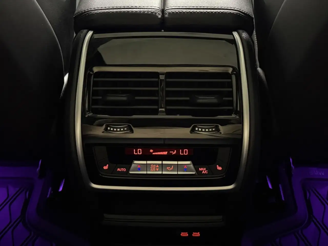 BMW X5 M снимка BMW X5 M