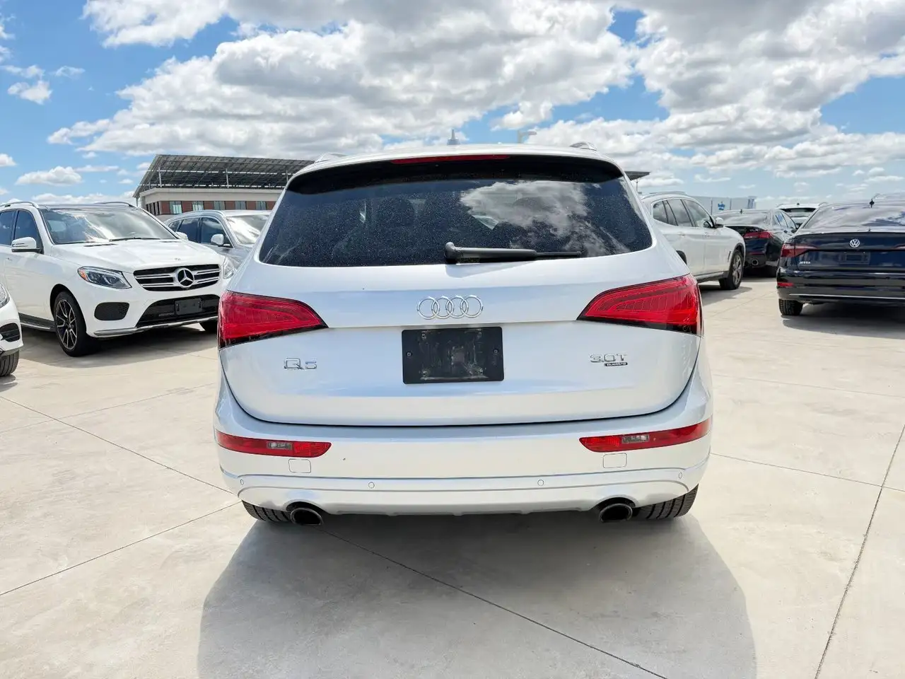Audi Q5 снимка Audi Q5
