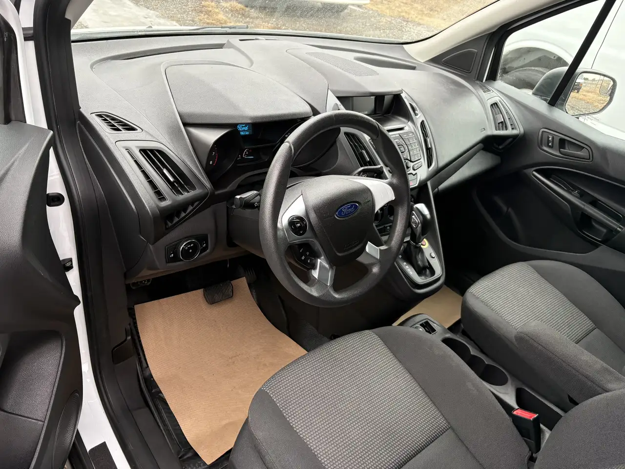 Ford Transit Connect fotografie Ford Transit Connect