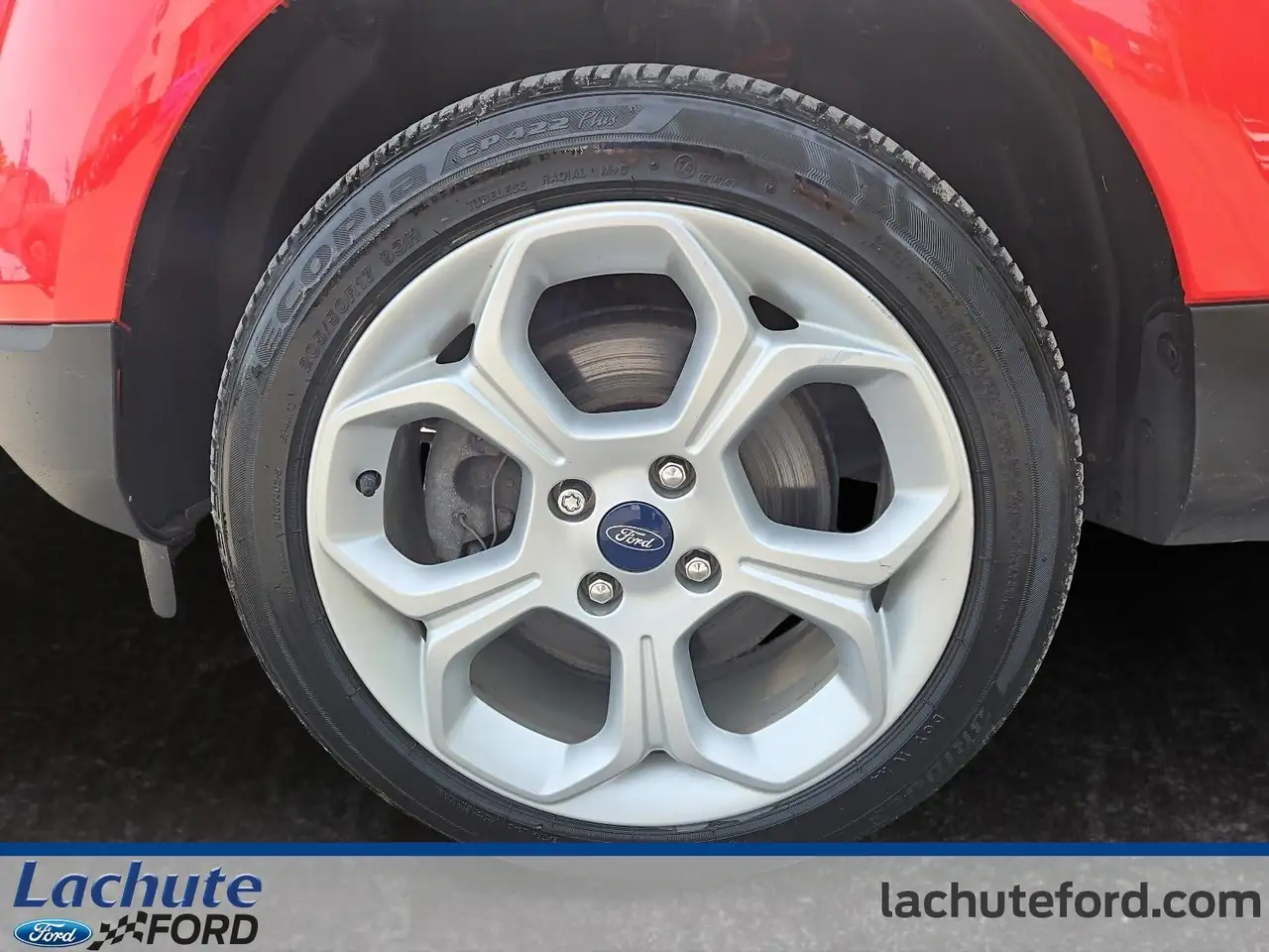 Ford EcoSport снимка Ford EcoSport