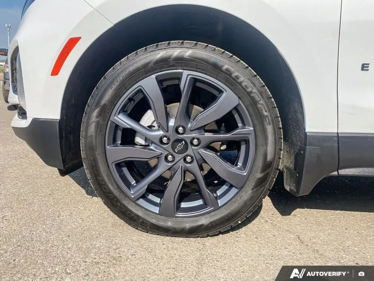 Chevrolet Equinox photo Chevrolet Equinox
