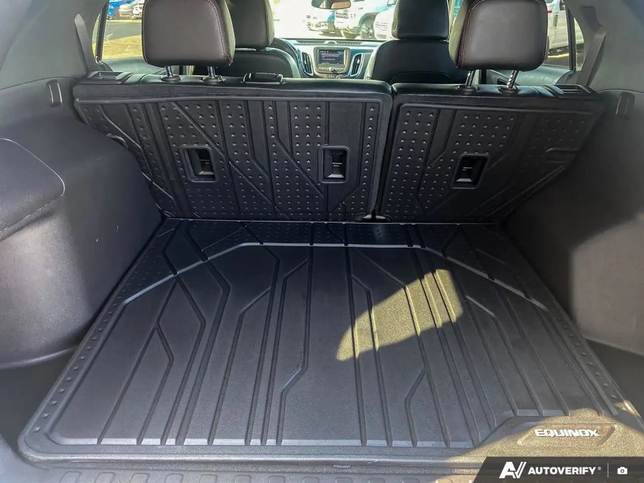 Chevrolet Equinox photo Chevrolet Equinox