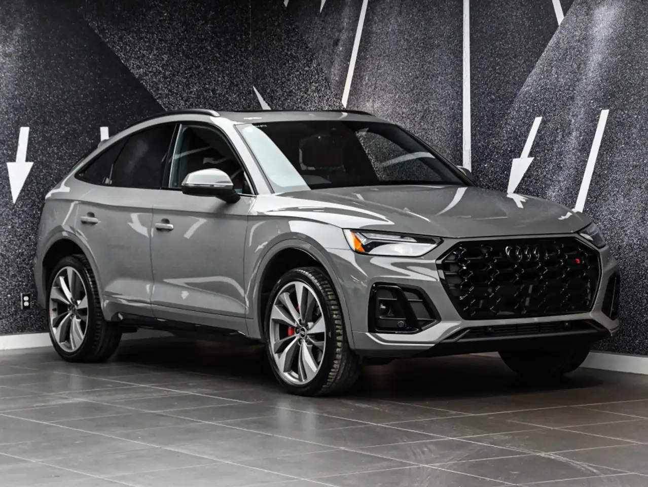 2022 Audi SQ5