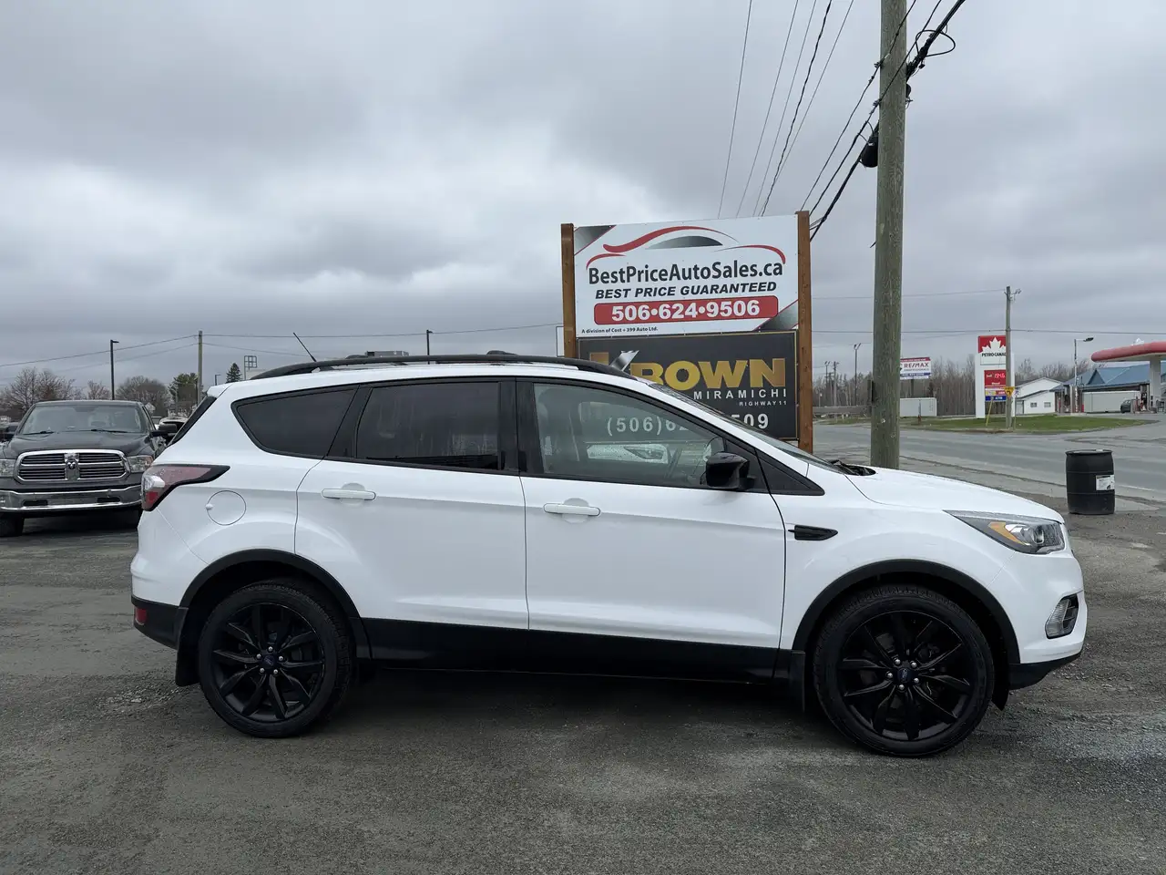 Ford Escape снимка Ford Escape